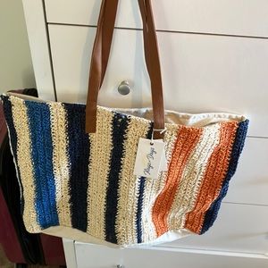 Beach Bag/tote. Multi colored. Jute and canvas